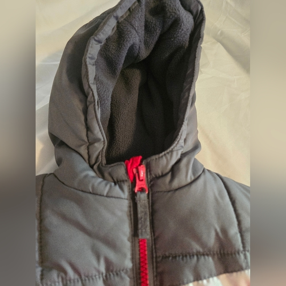 Howke & co puffer jacket. Full zipper - Picture 4 of 8